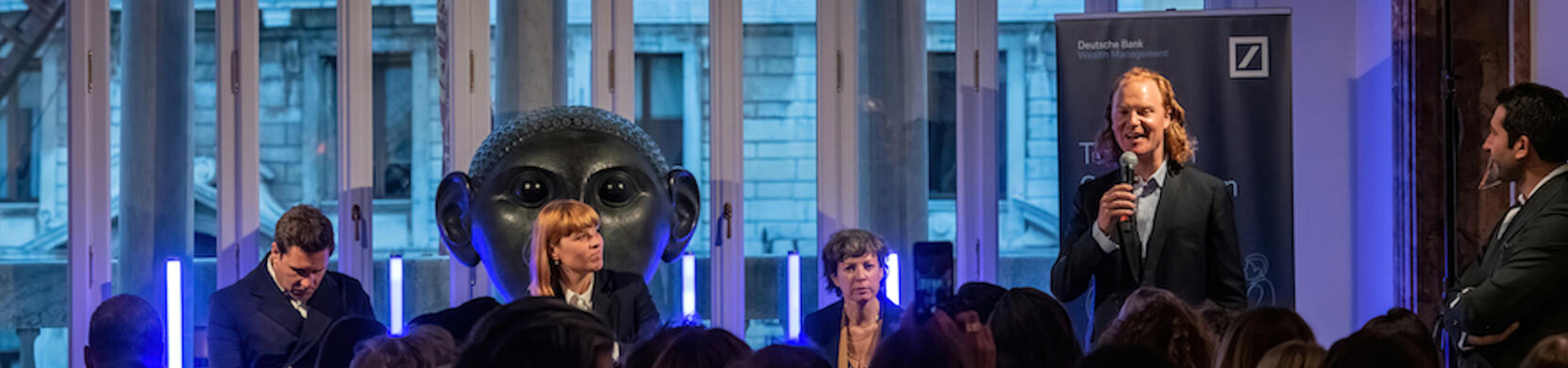 Frieze-e-Deutsche-Bank-stage-v2.jpg