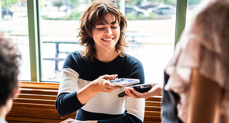 dbmagazine-pagamenti-con-carta-Italia-1sem25